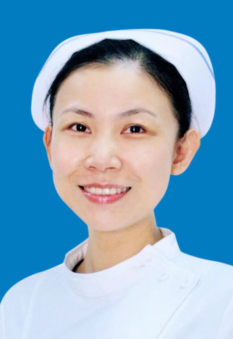 何敏滢.jpg